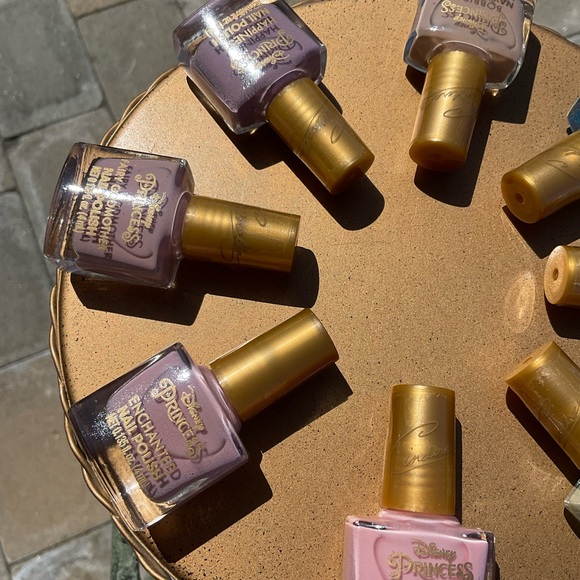 💄Disney Princess Cinderella Nail Polish Set - Picture 4 of 5